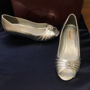 Metallic silver shoe with 1” wedge